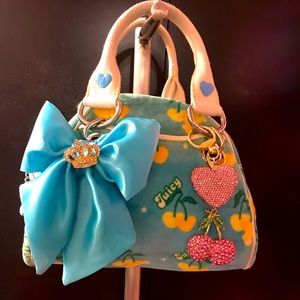 Rare🦄vintage cherry 🍒 gelato bowler 🎀